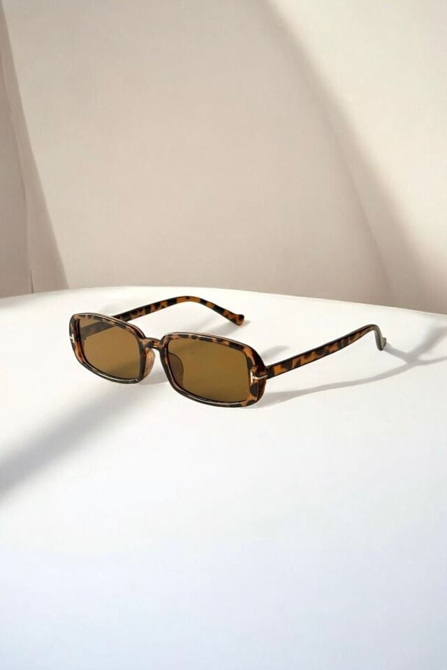 Karry Oval  Yeni Sezon Kadın Güneş Gözlüğü / Ren Eyewear