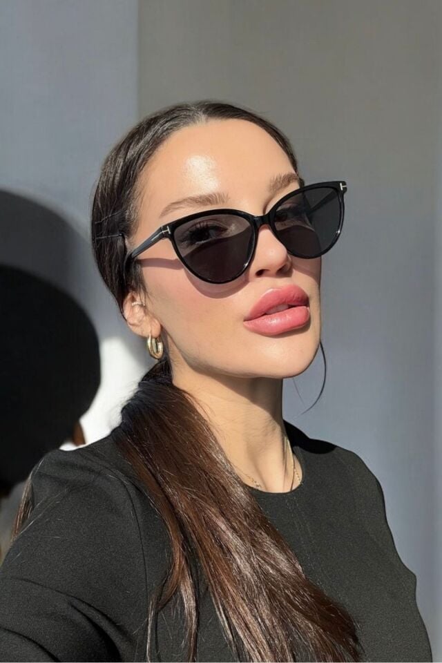 Siyah