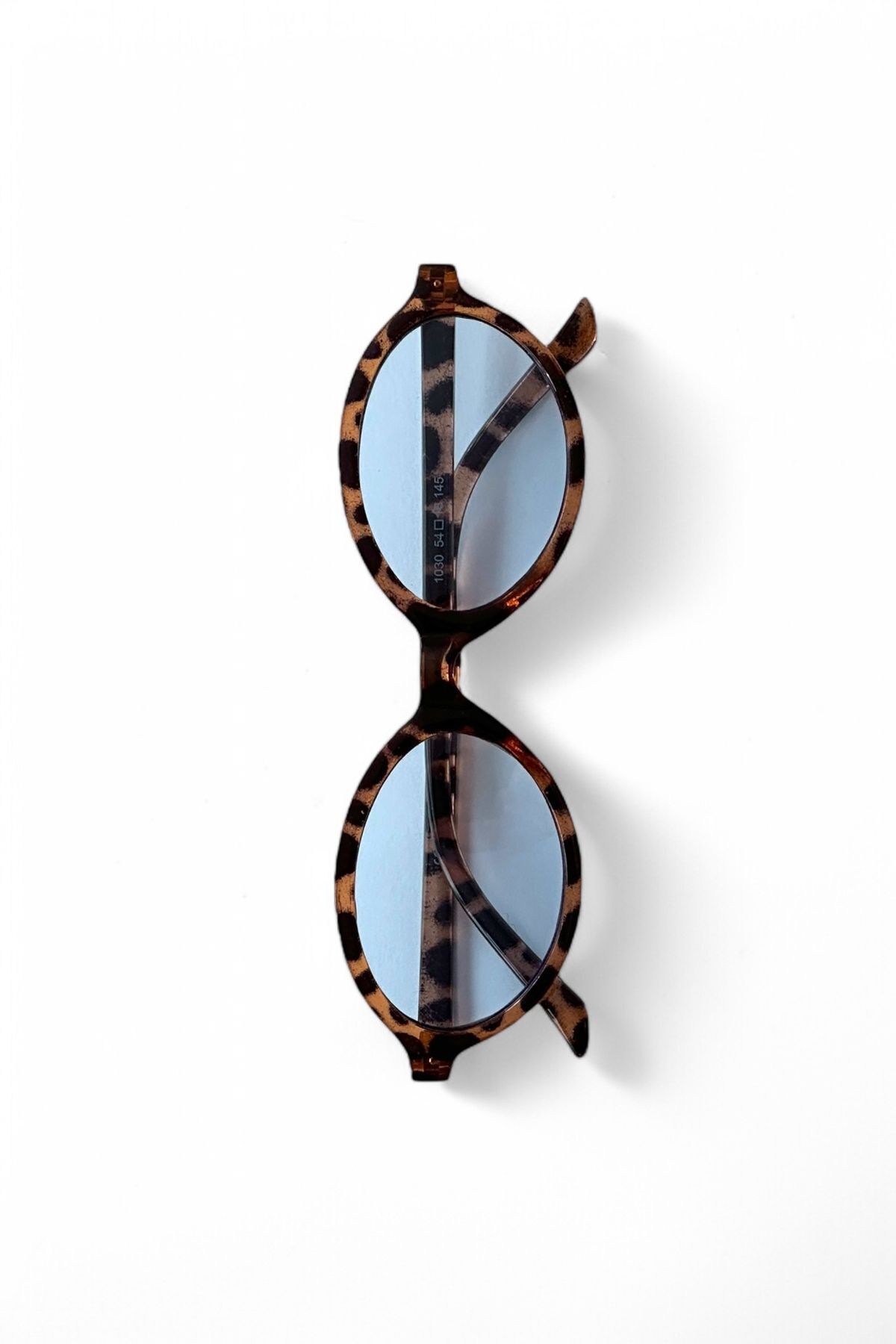 TR MİUX VERS2 LEOPAR MAVİ OVAL GÜNEŞ GÖZLÜĞÜ  KADIN MODERN YENİ SEZON REN EYEWEAR
