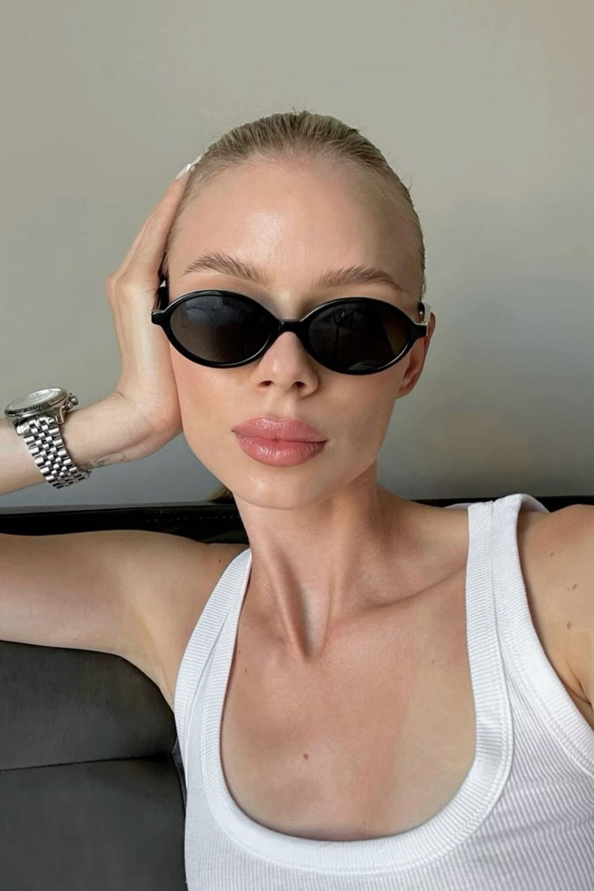 TR MİUX VERS2 SİYAH OVAL GÜNEŞ GÖZLÜĞÜ  KADIN MODERN YENİ SEZON REN EYEWEAR