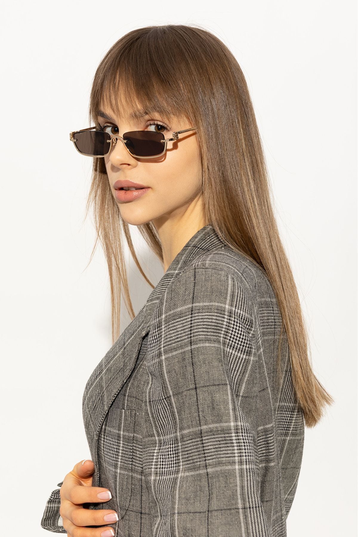 GULİTE GÜNEŞ GÖZLÜĞÜ METAL YARIM ÇERÇEVE   2024 KADIN MODERN YENİ SEZON REN EYEWEAR