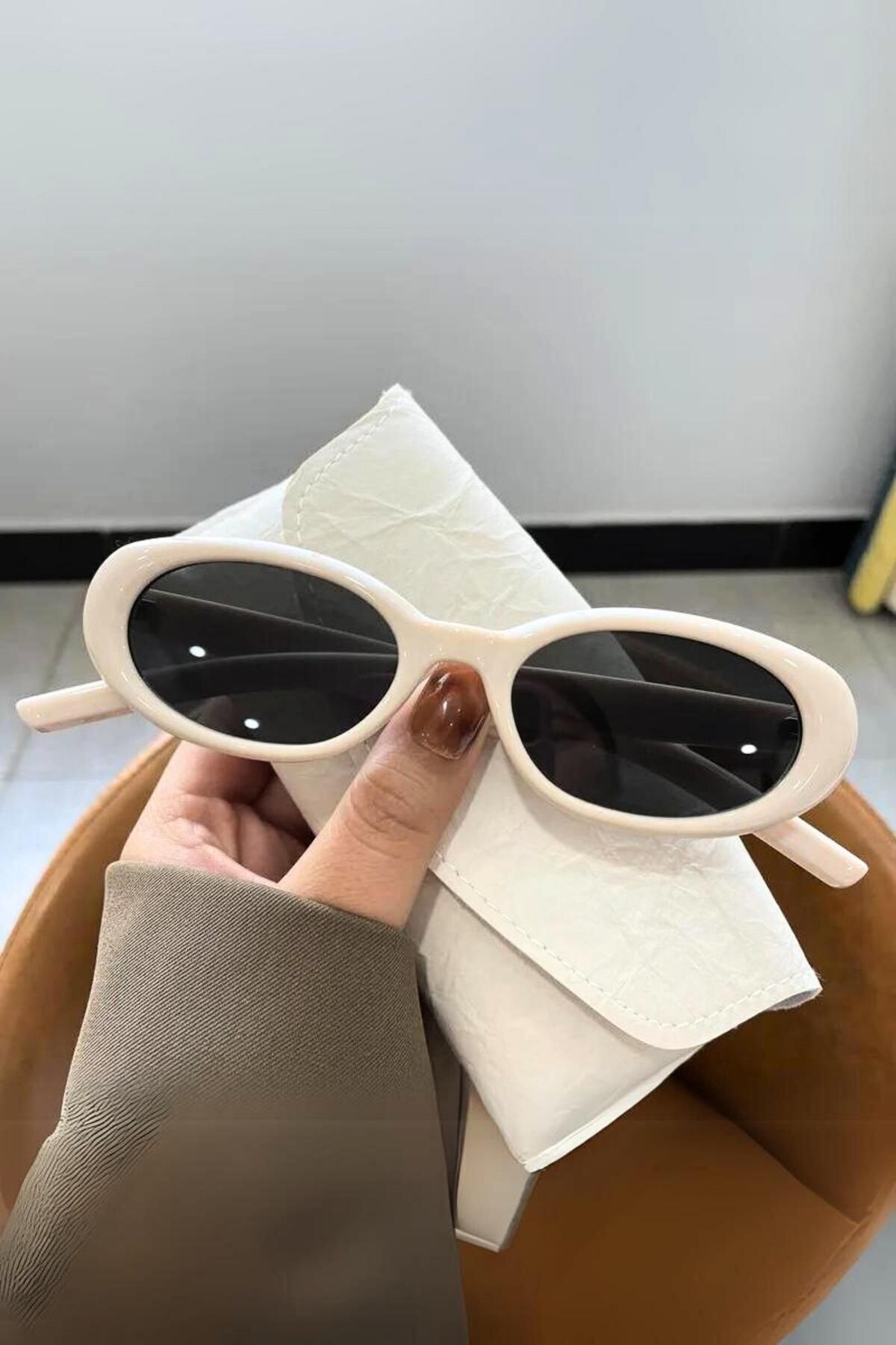 Cat Eye Beyaz Vintage Model Oval Güneş Gözlüğü Retro / Ren Eyewear