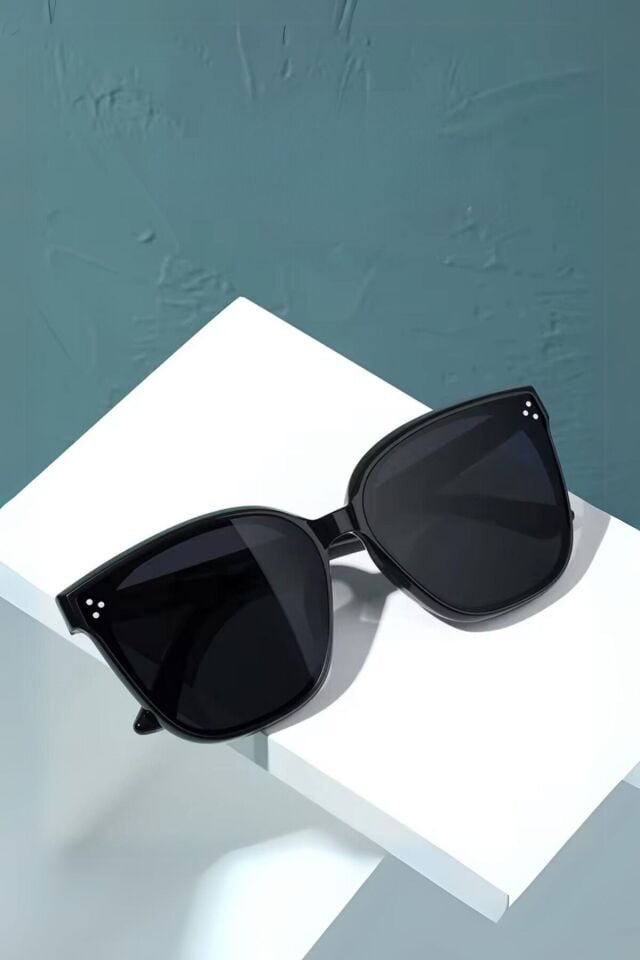 VİCTOR GÜNEŞ GÖZLÜĞÜ BÜYÜK BOY SİYAH  KLASİK POPÜLER GÜNEŞ GÖZLÜĞÜ uv400 / REN EYEWEAR