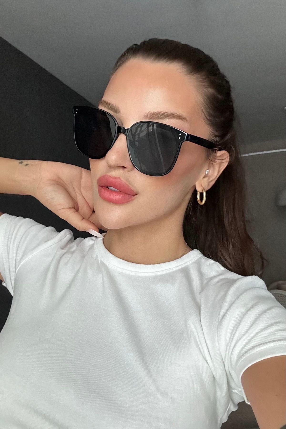 VİCTOR GÜNEŞ GÖZLÜĞÜ BÜYÜK BOY SİYAH  KLASİK POPÜLER GÜNEŞ GÖZLÜĞÜ uv400 / REN EYEWEAR