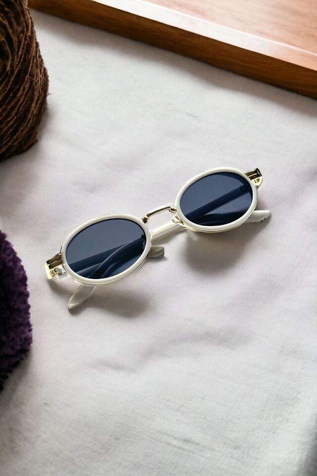 Dina Round Güneş Gözlüğü Unisex Beyaz Oval Çerçeveli /