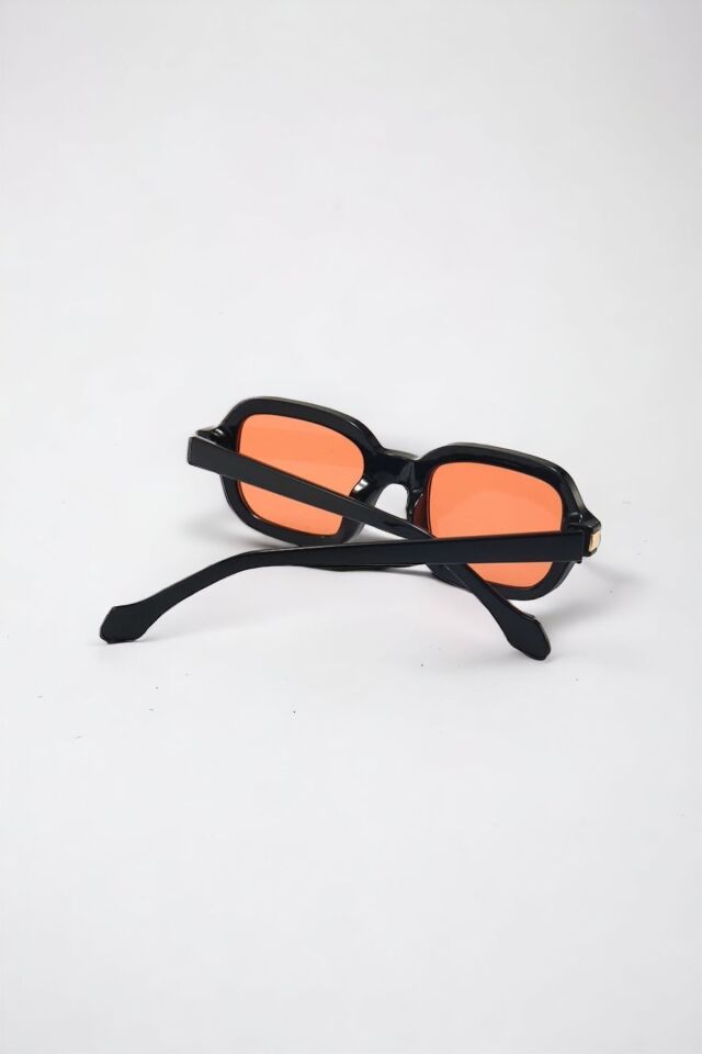 DANİLA KIRMIZI MODERN KADIN GÜNEŞ GÖZLÜĞÜ KARE YENİ SEZON POPÜLER / REN EYEWEAR